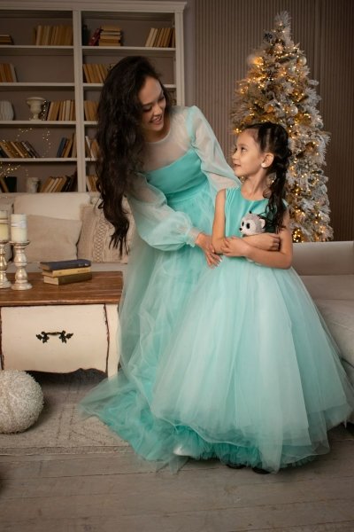 Фэмили лук Family look для мамы и дочки платья на фотосессию на прокат в Алматы